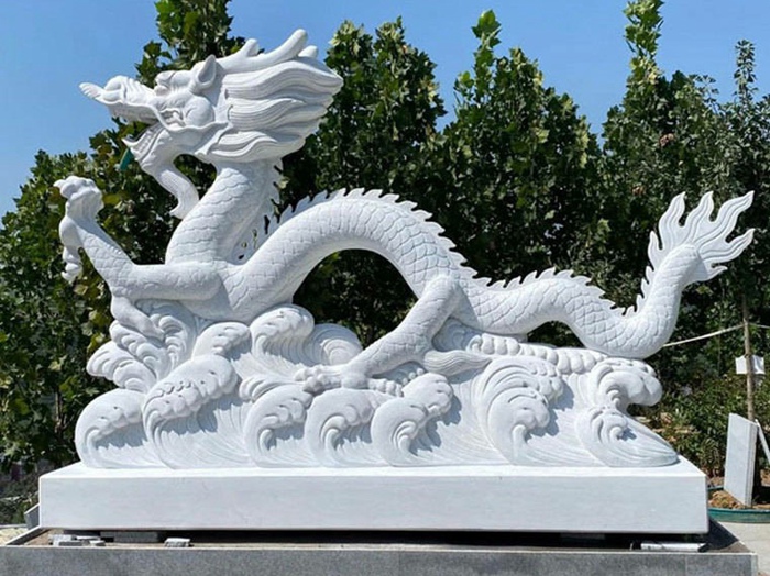 石雕龙雕塑 